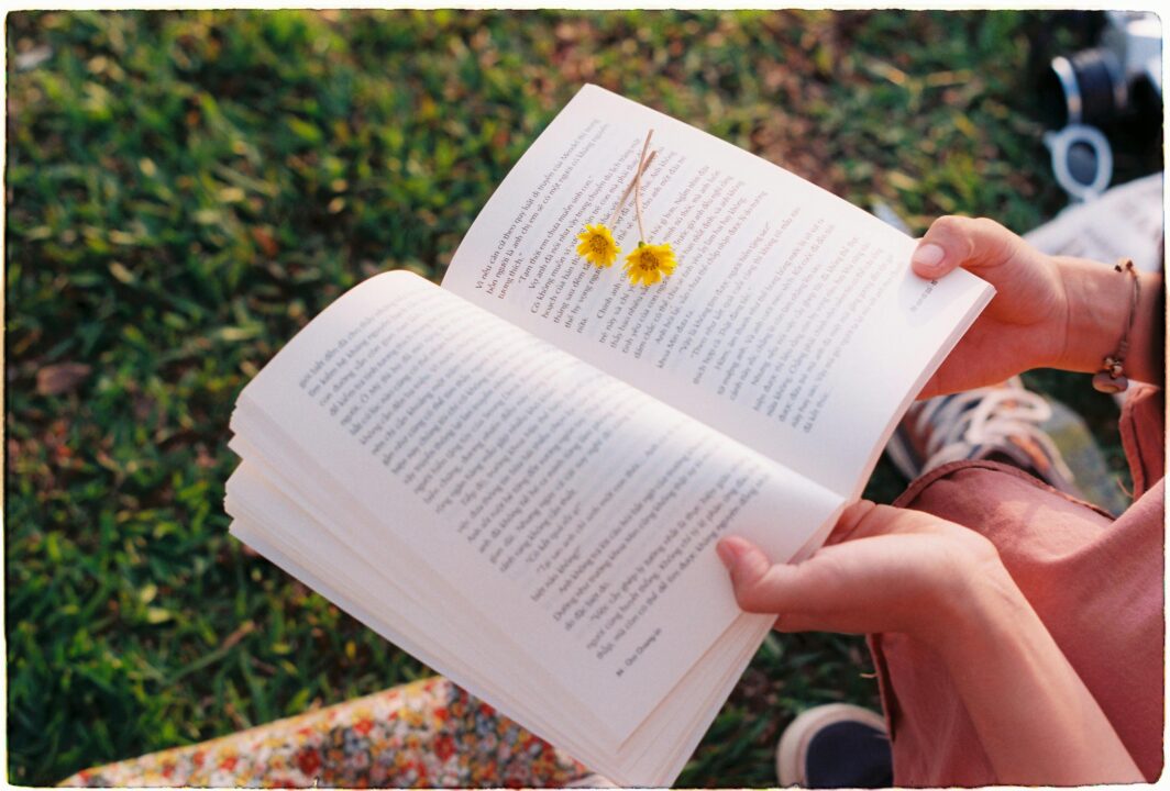 thumbnail Presentation of the book “L’alba dei leoni”