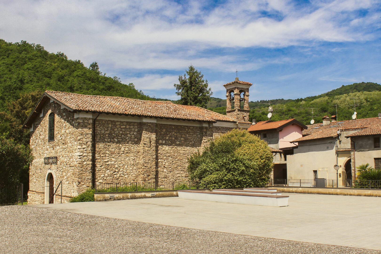 thumbnail Visita guidata alla Chiesa di Santa Maria di Persaga